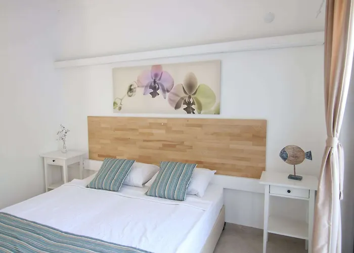 Marinada Hotel 2*