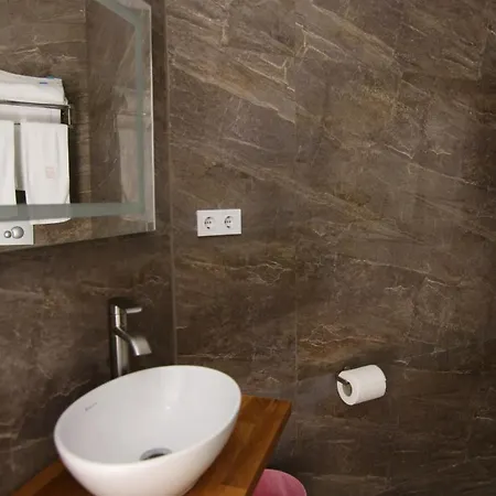 Marinada Отель 2*